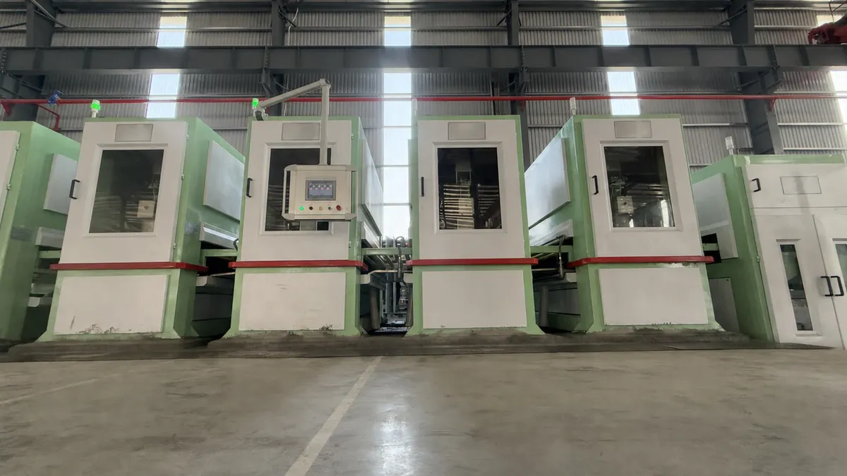 front view of enclosed No.4 coil polishing stations